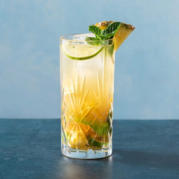 Pinapple mojito